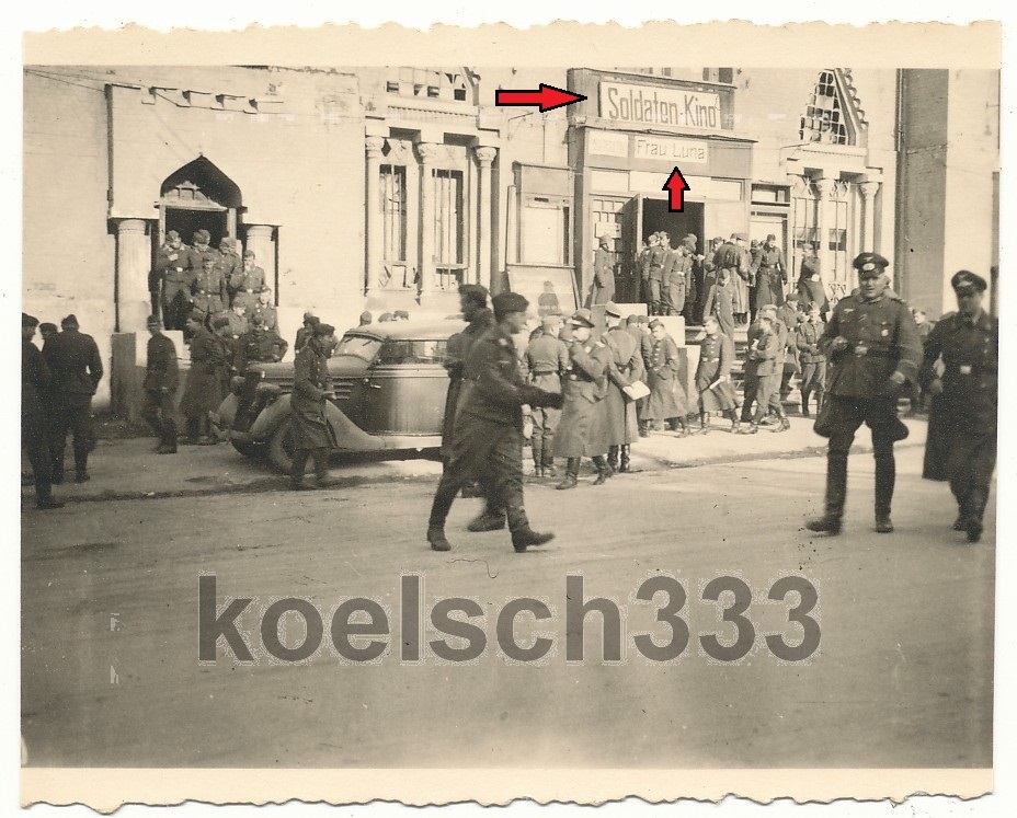 Smolensk Soldaten-Kino.jpg