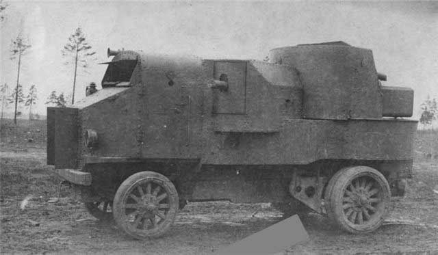 Garford-Putilov_armored_car_1918.jpg